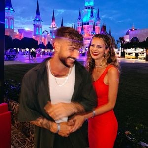 Ist Stephanie Schmitz in Beziehung mit Julian eifersüchtig?