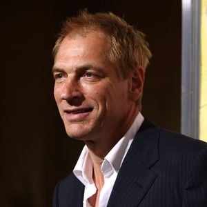 Überreste gefunden: Vermisster Julian Sands für tot erklärt!