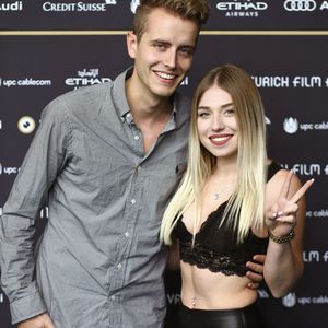 Erwischt! So sieht's aus, wenn Bibi neue Videos schneidet