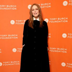 Julianne Moore über Schulzeit: Sie war eine Außenseiterin!