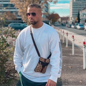 Juliano Fernandez bedroht einen Lokführer nach Mittelfinger