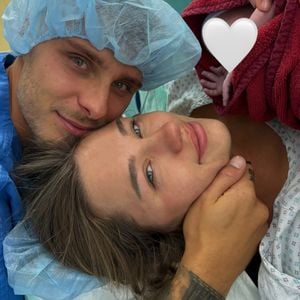 Julius Tkatschenko und Linda sind erstmals Eltern geworden