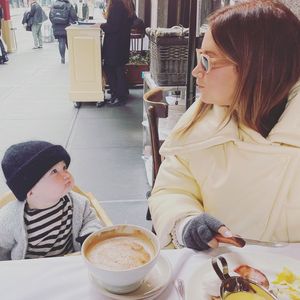 Ashley Tisdales Kind Jupiter ist ihr zum Verwechseln ähnlich