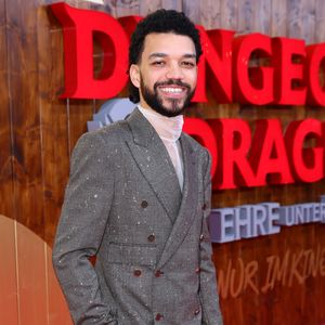 Justice Smith machte Stunts bei "Dungeons & Dragons" selbst