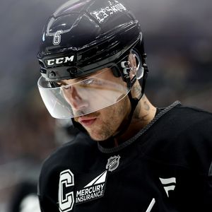 Spaß oder Ernst? Justin Bieber gerät in Eishockey-Rangelei