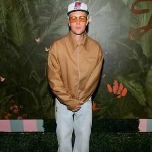 Justin Bieber sorgt mit skurrilem Hut in Aspen für Aufsehen
