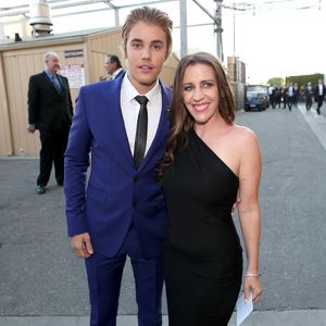 Justin Biebers Mutter Pattie liebt es, endlich Oma zu sein