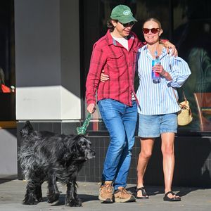 Justin Long und Kate Bosworth knutschen beim Gassigehen