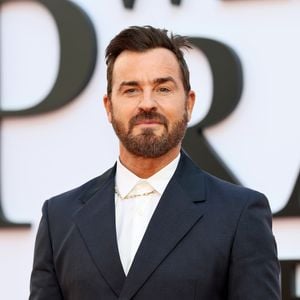 Justin Theroux ehrt Frau Nicole zum ersten Muttertag