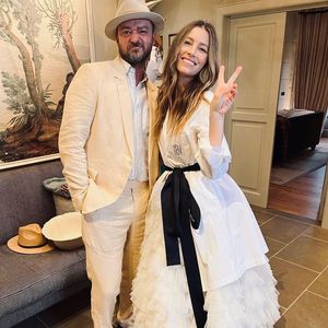 Zehntes Hochzeitsjubiläum war "so bewegend" für Jessica Biel