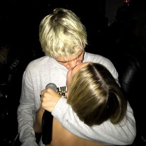 Küsse & Heimkino: So süß feierte Justin Bieber Geburtstag
