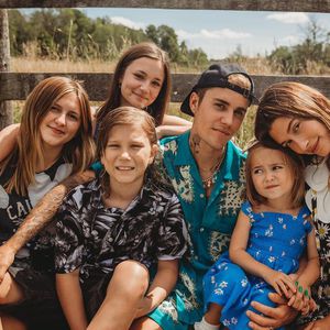 Patchwork-Glück: Justin Bieber postet niedliche Familienpics