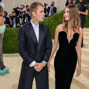 Liebeskrise? Hailey Bieber soll wegen Justin um Ehe kämpfen