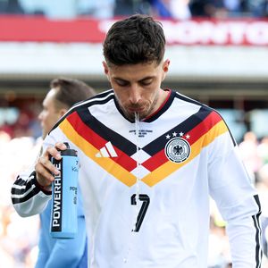 Kühlgelee im Drink: Kai Havertz geht mit Urlaubsstory viral