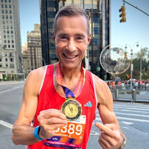 Kai Pflaume bricht mit 58 Jahren seine Marathon-Bestzeit