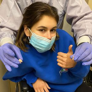 Weisheitszähne sind raus: Kaia Gerber postet Fotos nach OP!