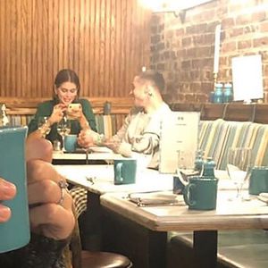 Nach Apartment-Pics: Pete Davidson und Kaia beim Brunch-Date