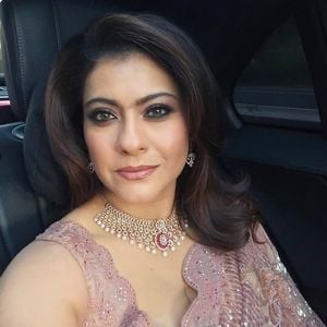 Attraktive Fans: Kajol polarisiert mit frechem Insta-Post