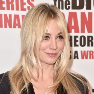 Freund oder Hund? Kaley Cuoco kann sich nicht entscheiden!