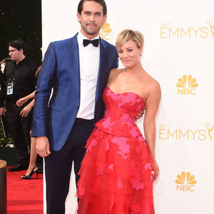 Echt jetzt? Kaley Cuoco heiratet spontan im TV!