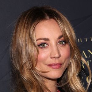 Kaley Cuoco verlor einst beinahe ihr Bein bei Reitunfall!