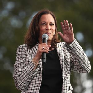 Neue US-Vize-Präsidentin: Wer ist eigentlich Kamala Harris?