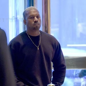 Dreht er jetzt ab? Kanye Wests Netz-Posts besorgen Fans!
