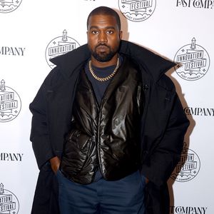 Laufsteg-Debüt: Kardashian-Jenners unterstützen Kanye West!