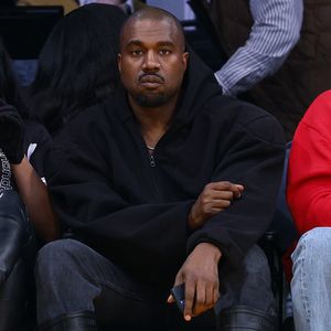 Neue Klage: Wollte Kanye West ein Schulgefängnis errichten?
