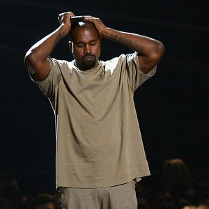 Erneuter Tiefschlag: Kanye West wird von Pastor verklagt!