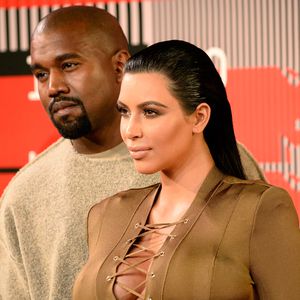 Chrissy Teigen verrät: Kim Kardashian hat um Ehe gekämpft