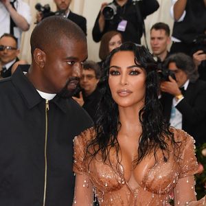 Wegen Kanye: Kim Kardashian hat ihren Anwalt auf Kurzwahl