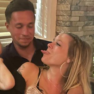 "Ich liebe dich": Anne Wünsche postet Turtelfotos mit Karim