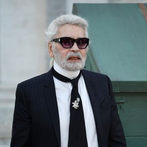 Karl Lagerfeld fehlt nach Fashion-Show: Fans sorgen sich!