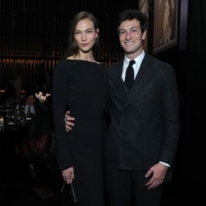 Karlie Kloss und Joshua begrüßen ihre Tochter Rae Florence