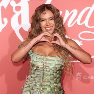 Single, Hotdogs, Stadiontour: So tickt Karol G privat