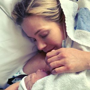 Intime Einblicke: Geburt von Kate Lawlers Baby im TV gezeigt