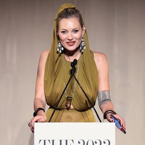 Lallende Aussprache: Fans machen sich Sorgen um Kate Moss