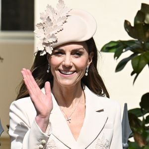 Warum Prinzessin Kate fast nie auf ihre Mäntel verzichtet