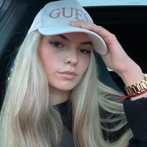 Freizügig bei GNTM: Für Katherine Markovs Freund kein Thema!
