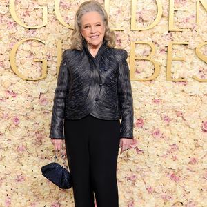 Kathy Bates' Auftritt bei den Golden Globes weckt Besorgnis