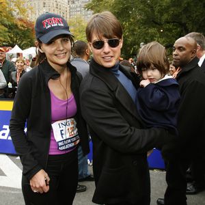 Katie Holmes' größter Albtraum: Suri sieht aus wie Toms Klon