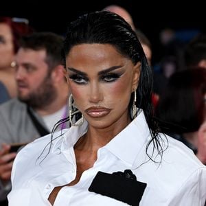 Nach Ehe-Aus lässt sich Katie Price erneut Brüste vergrößern
