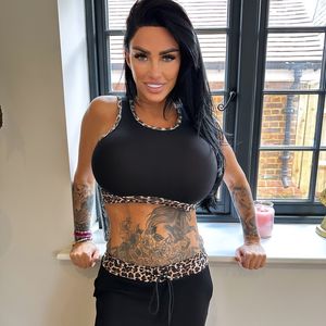 Beitrag leisten? Katie Price' Fans sollen für Brüste zahlen