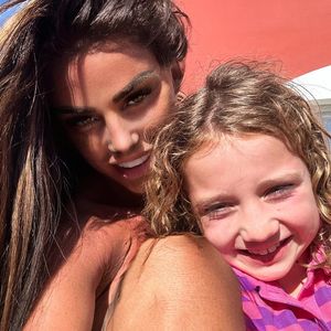 Katie Price bekommt von Tochter (9) ein "freches" Geschenk!