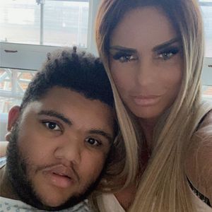 "Er wird noch sterben": Katie Price in Sorge um Sohn Harvey