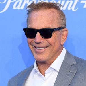 Nichts Ernstes: Kevin Costner hat "nur Spaß" mit neuem Flirt