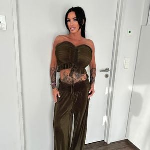 Trotz Steuerschulden: Katie Price plant fünften Jahresurlaub