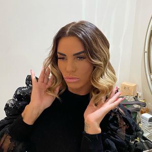 Haare ab! Katie Price verabschiedet sich von ihrer Mähne