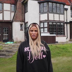 "Hier spukt es": Besitzt Katie Price etwa ein Geisterhaus?